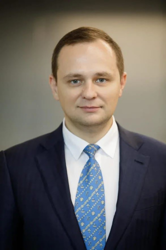 Андрей Максимов