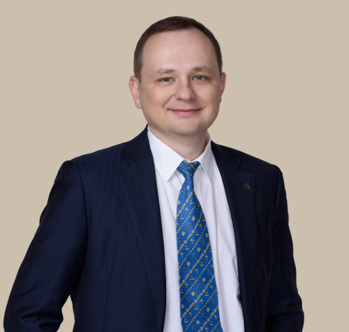 Андрей Максимов
